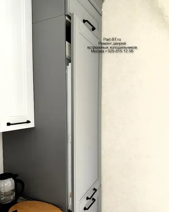 Дверь холодильника Liebherr не закрывается