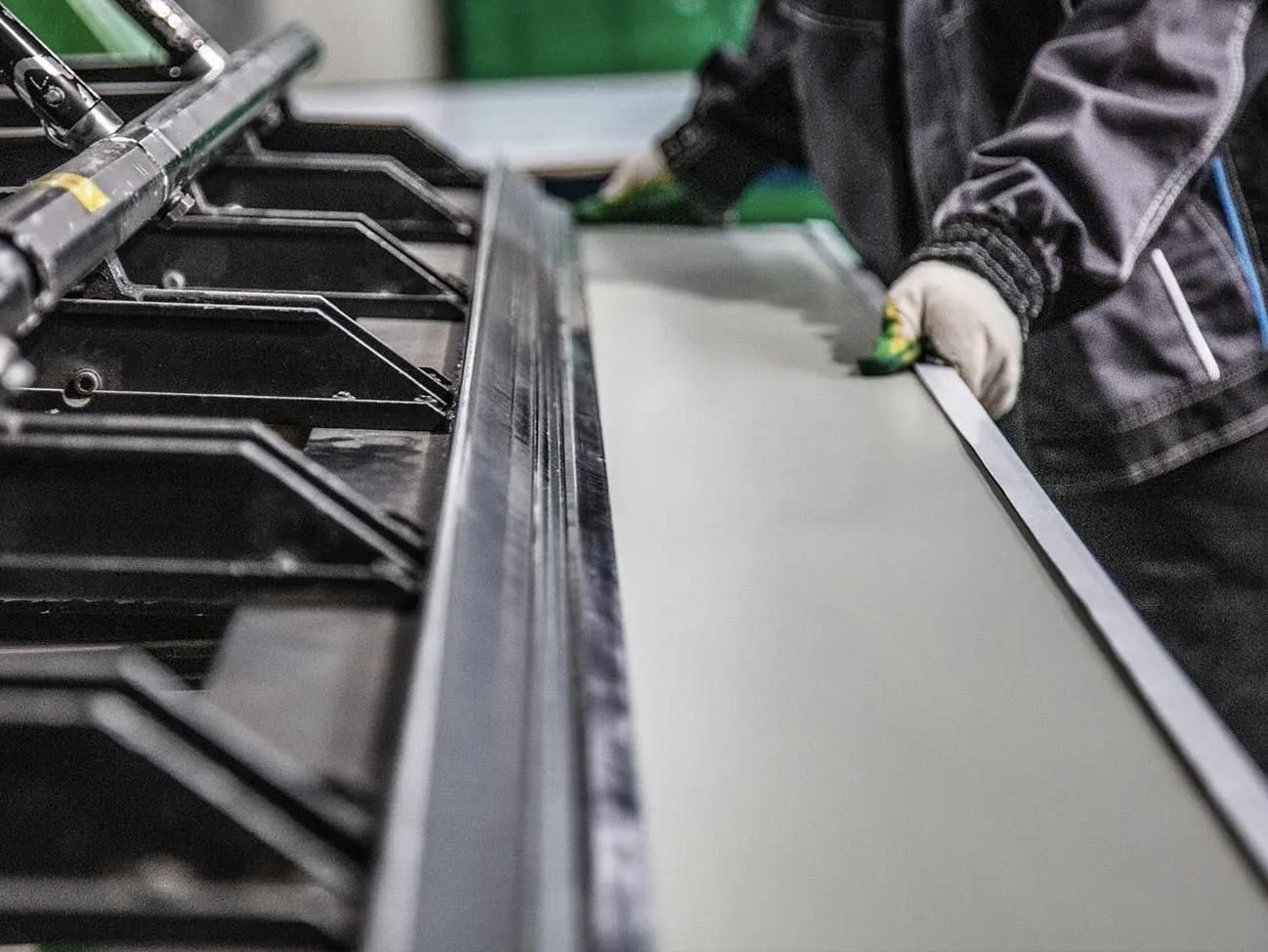 Дилером окон какой компании стать?