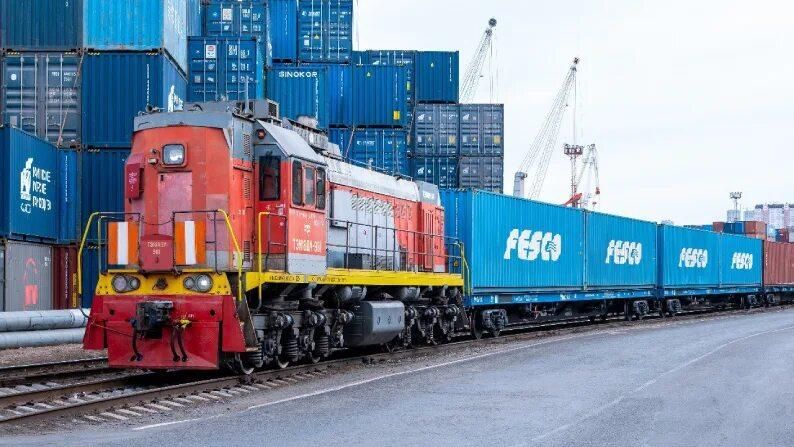 Контейнерный поезд