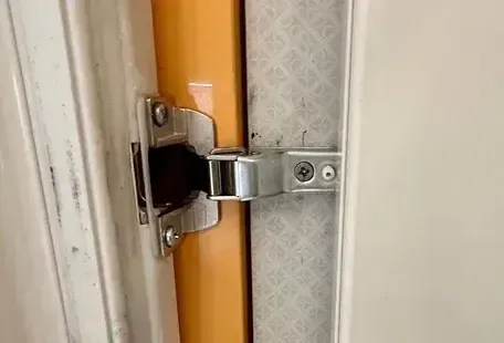 Отзыв о замене петель встроенного холодильника Bosch